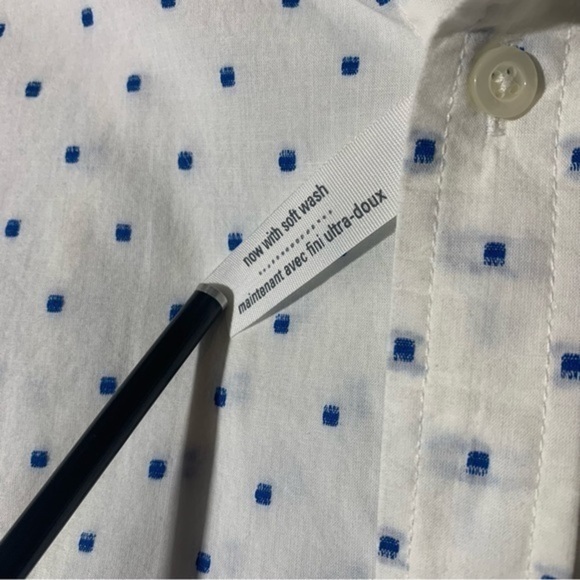 Old Navy Square Dot Button Down Shirt - Picture 4 of 11